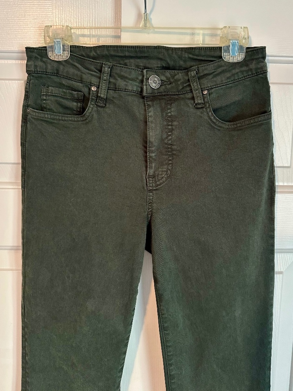 Kut from the Kloth Diana Fab Ab Skinny Stretch Twill Jeans in Green Size 4